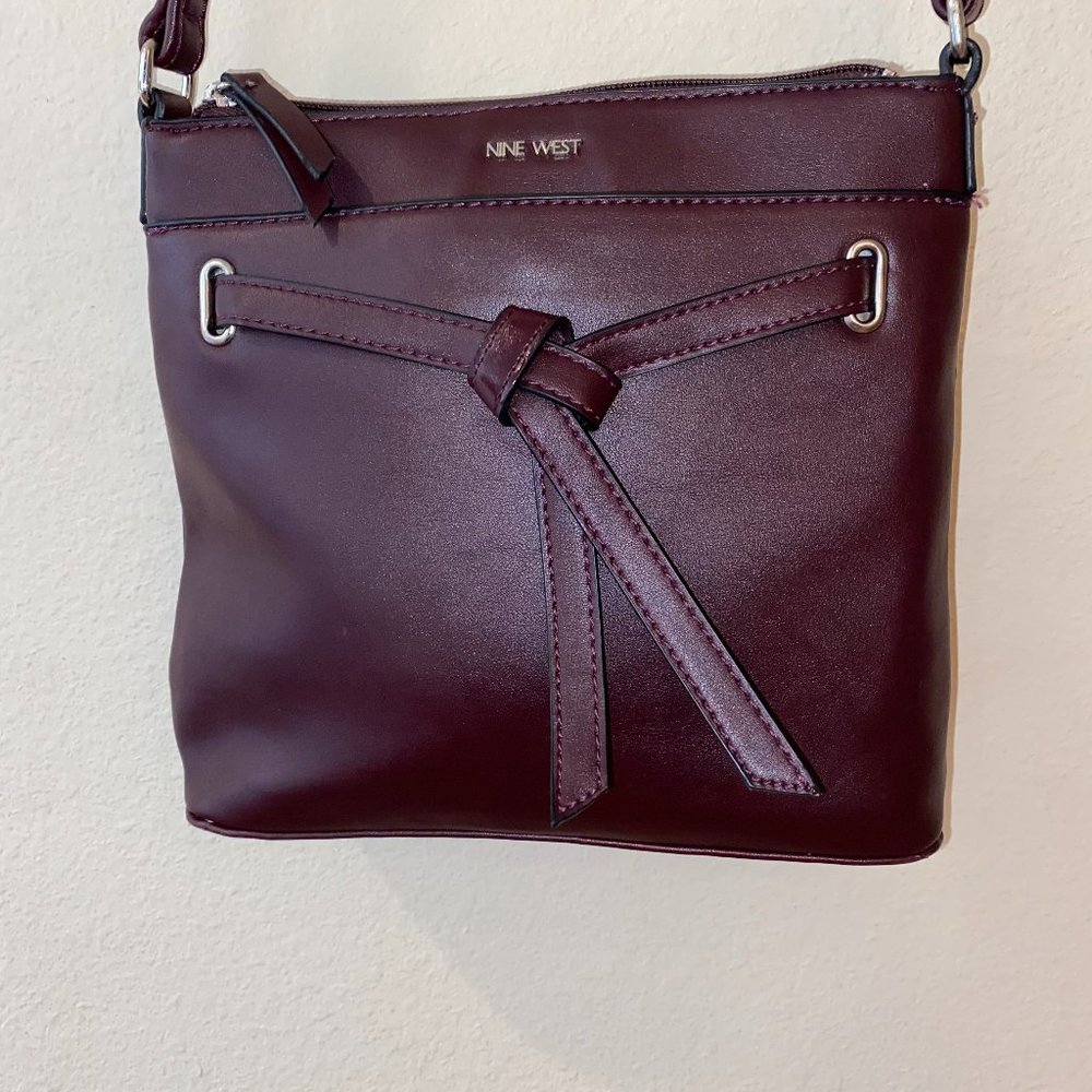 Nine West crossbody purse, burgundy